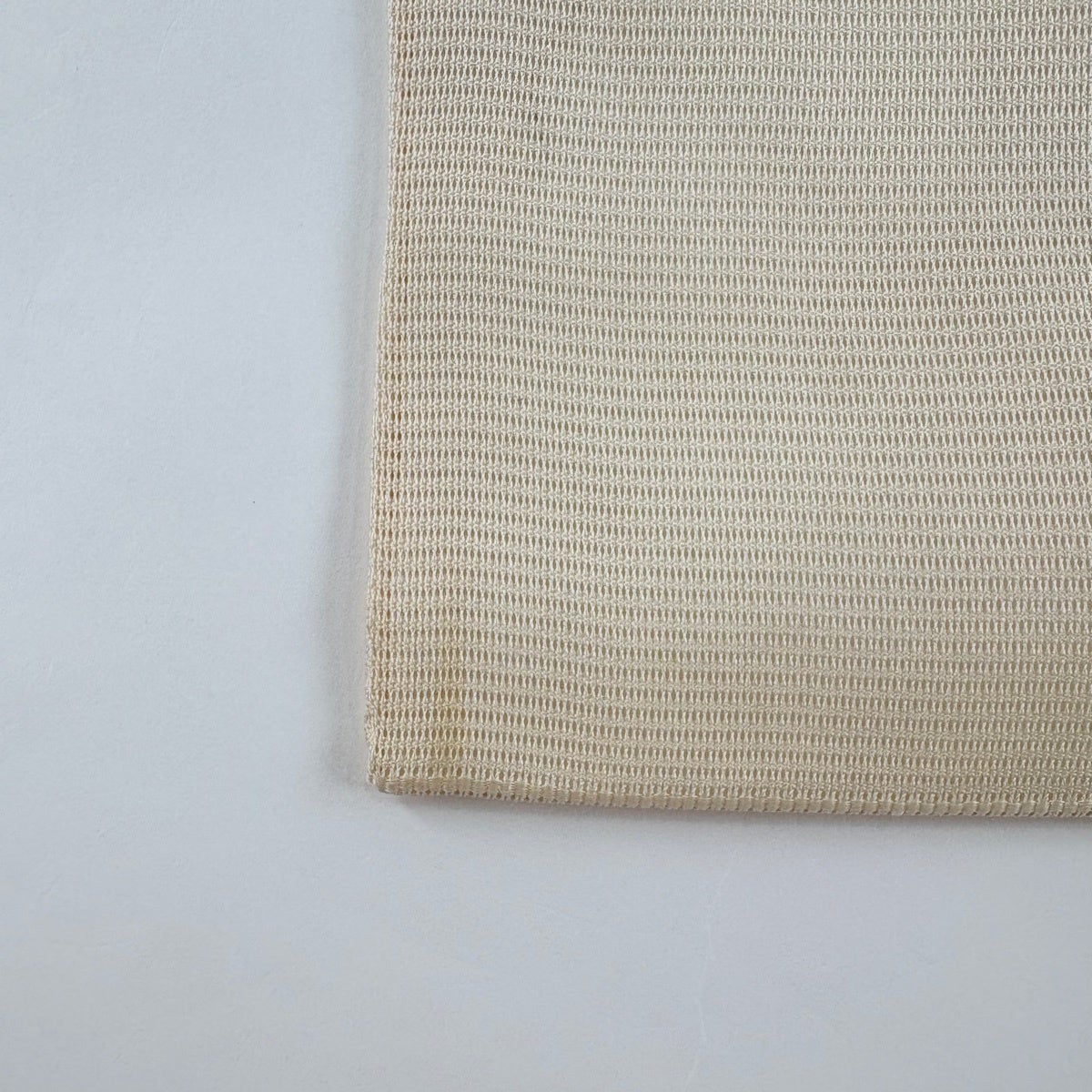 名古屋帯 秀品 夏帯 関西仕立て 幾何学模様 箔 クリーム 正絹｜中古