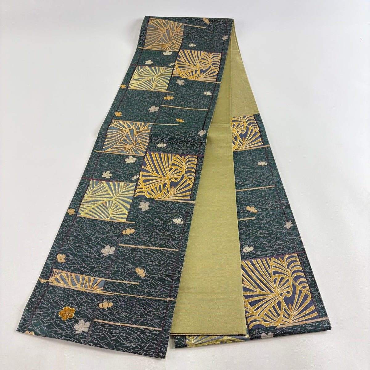美品】 袋帯 秀品 若松 梅 金銀糸 緑 お太鼓柄 正絹｜中古・古着