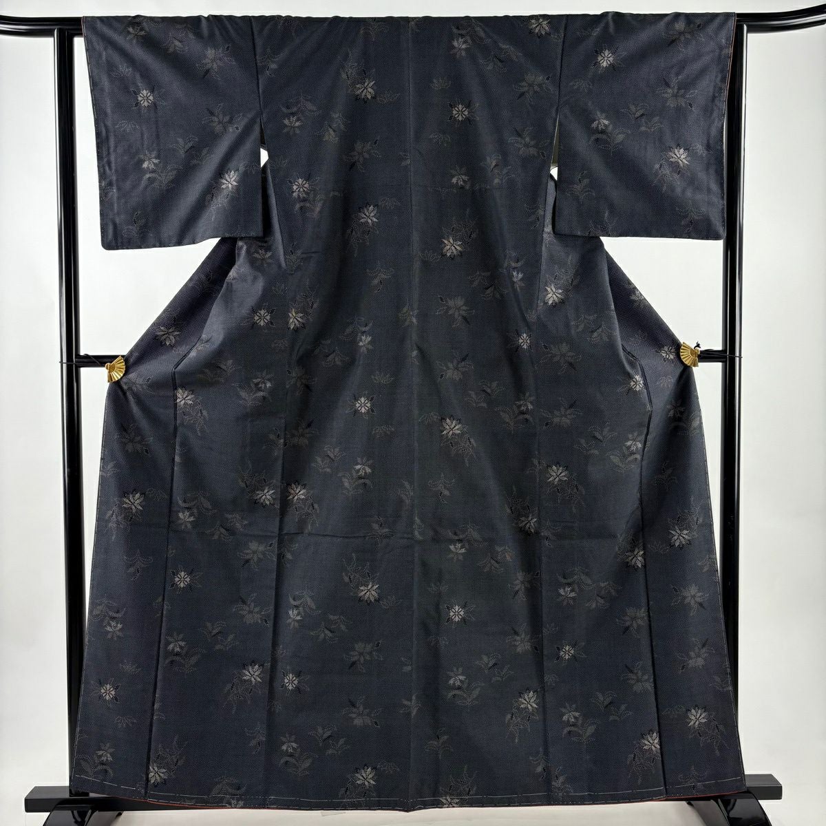 美品】 紬 身丈163cm 裄丈64.5cm M 袷 やまと 草花 茶色 正絹 秀品