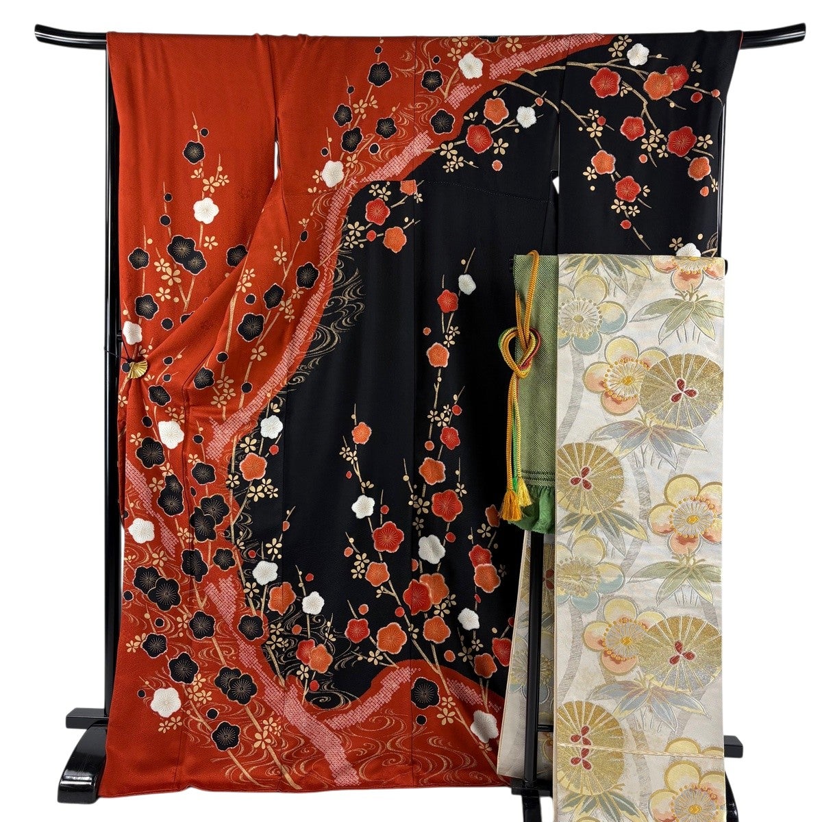 【振袖フルセット】身丈162.5cm 裄丈67.5cm 桜 流水 箔 金彩 赤 美品 振袖 身丈156cm 裄丈67.5cm L 袷 桂由美 やまと 落款あり 御所車