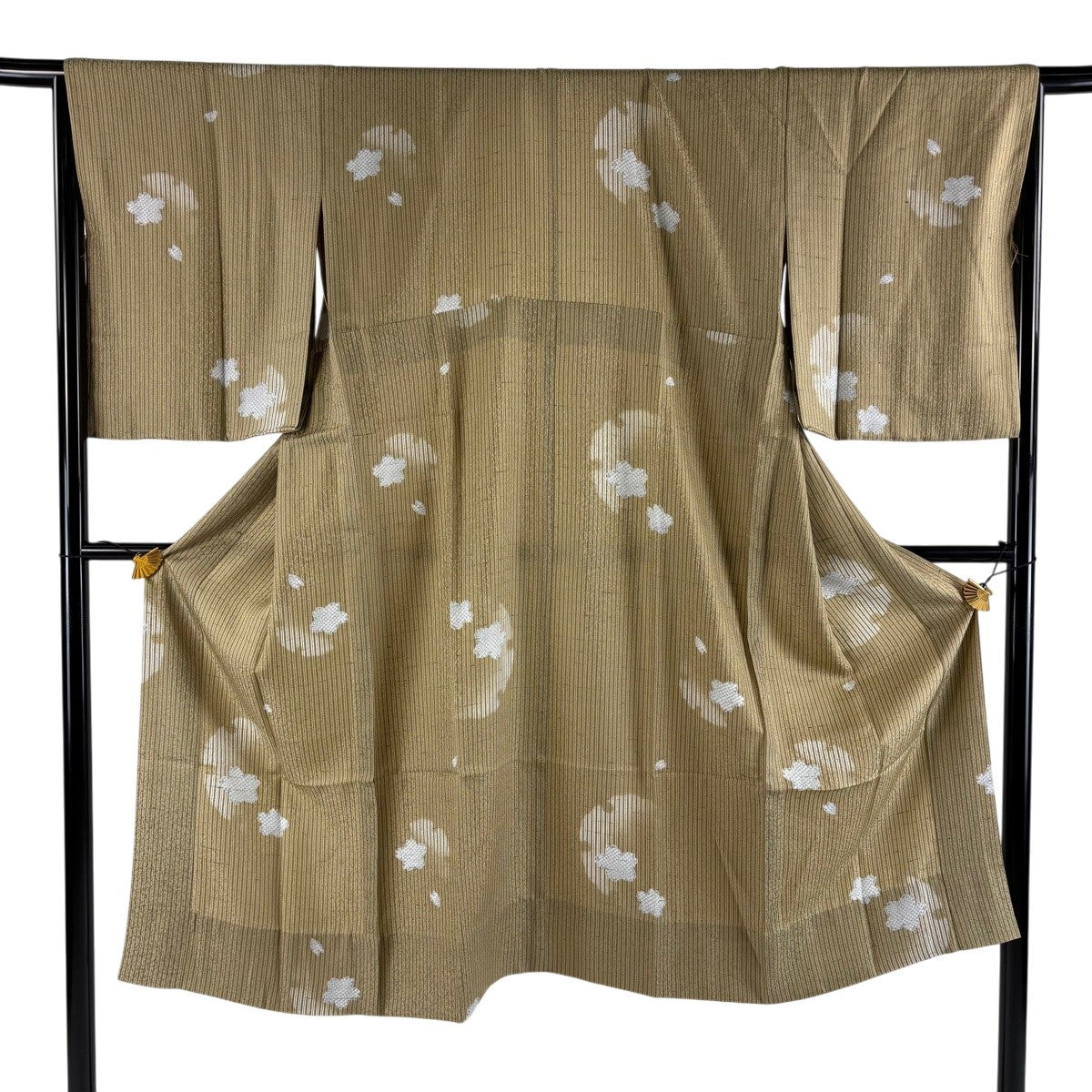 美品】 長襦袢 身丈132.5cm 裄丈66.5cm M やまと 桜 縞 茶色 正絹 秀品