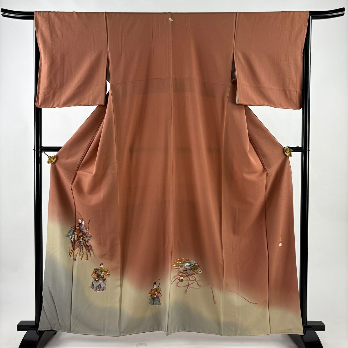 b654 正絹　袷　訪問着　金銀彩　金ラメ　トールサイズ　極美品　着物 70%OFF 付下げ 身丈154cm 裄丈64cm M 袷 落款あり 扇面 草花 金銀彩