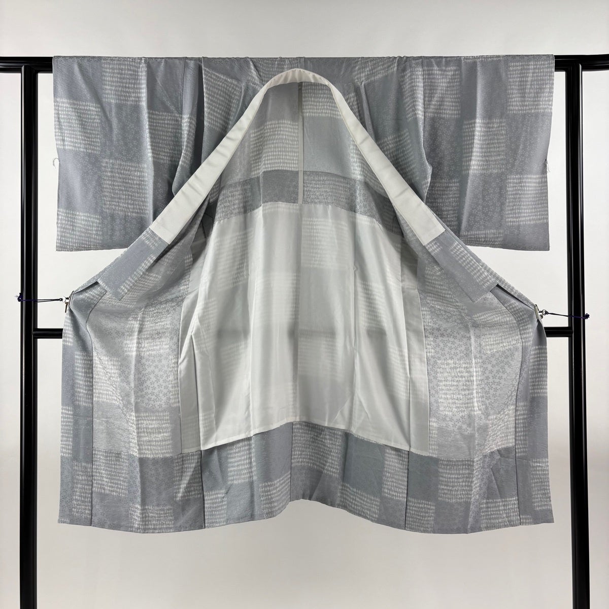 30%OFF 長襦袢 身丈118cm 裄丈61cm S 市松 地紋 絞り 青灰色 正絹 秀品