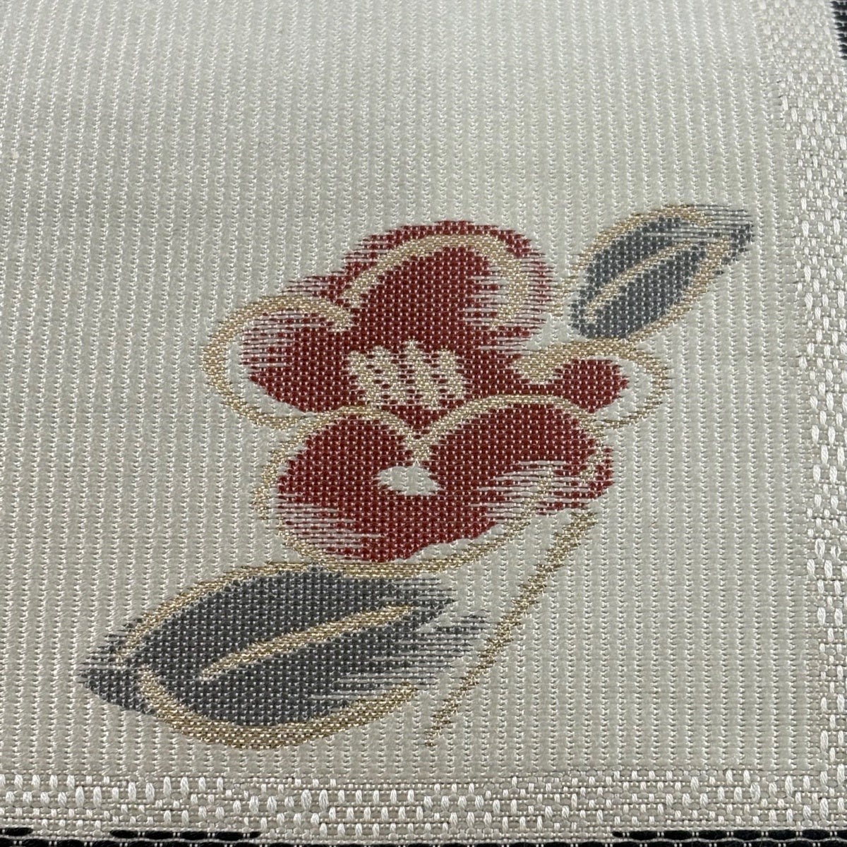 美品】 名古屋帯 優品 八寸名古屋帯 松葉仕立て 椿 花 箔 灰白 正絹