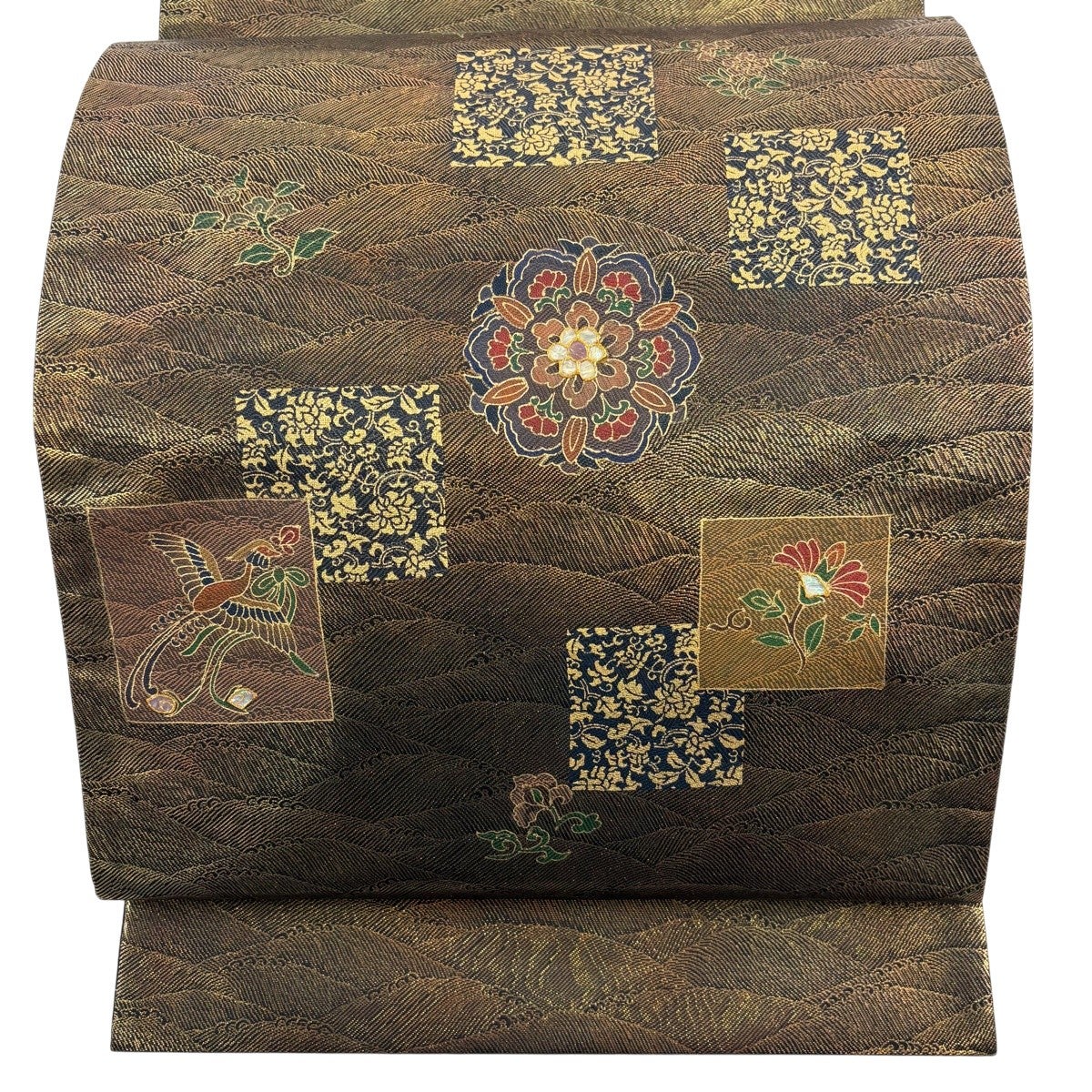 美品】 袋帯 秀品 紬地 蜀江華文 動物 赤黒 お太鼓柄 正絹|中古・古着 美品】 袋帯 秀品 紬地 蜀江華文 動物 赤黒 お太鼓柄 正絹|中古・古着