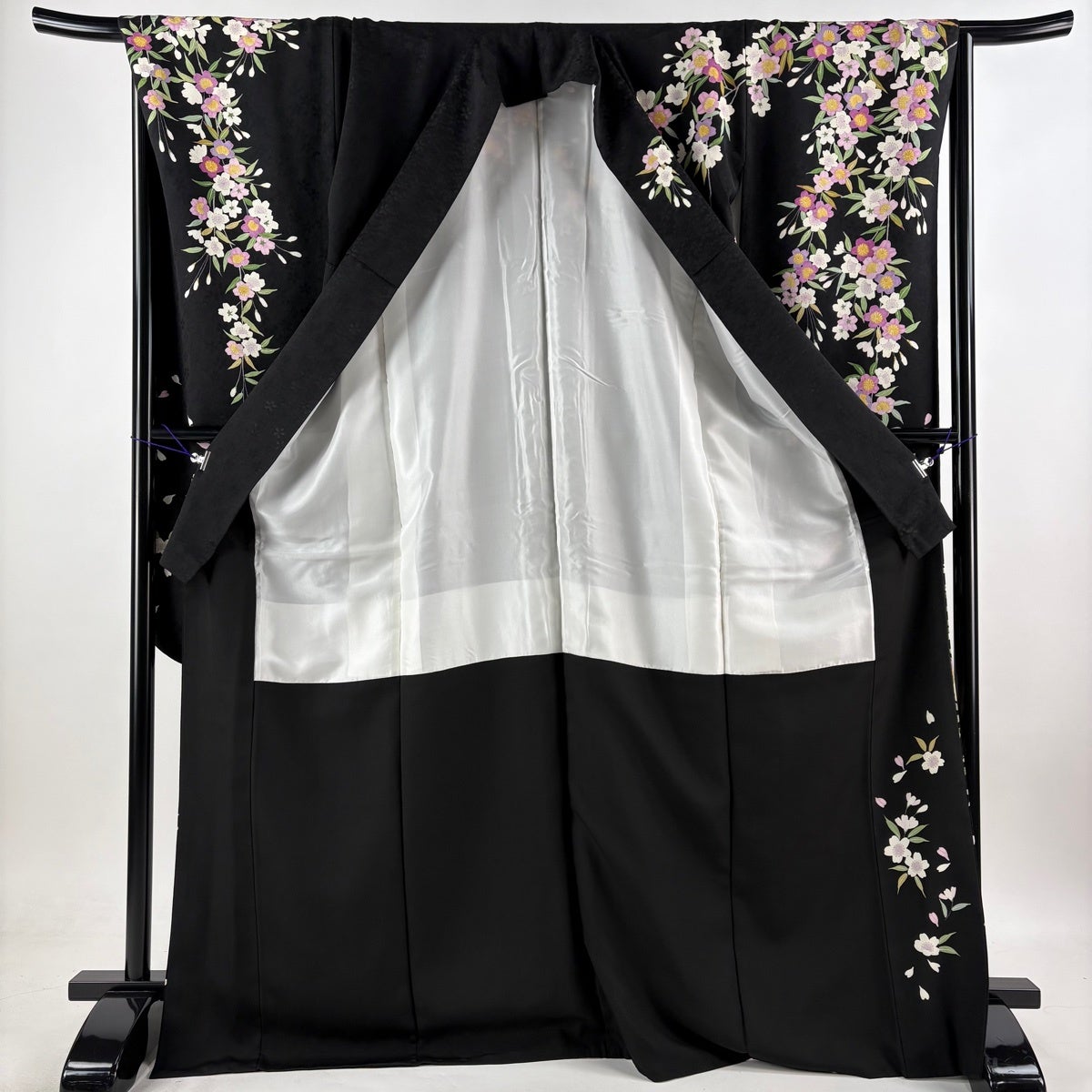 振袖 身丈172cm 裄丈68.5cm 正絹 逸品 【中古】 美品】 振袖 身丈172cm 裄丈71.5cm L 袷 桜 波 金糸 金彩 青紫 正絹