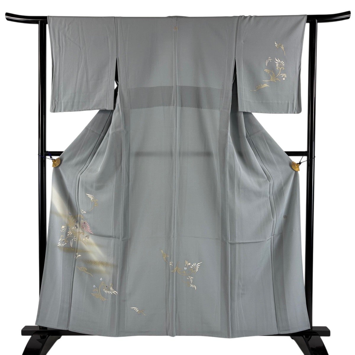 【美品】紬 身丈152cm 裄丈62.5cm S 正絹 名品 【中古】 紬 身丈152cm 裄丈62.5cm S 袷 縞 薄緑 正絹 美品 名品 中古