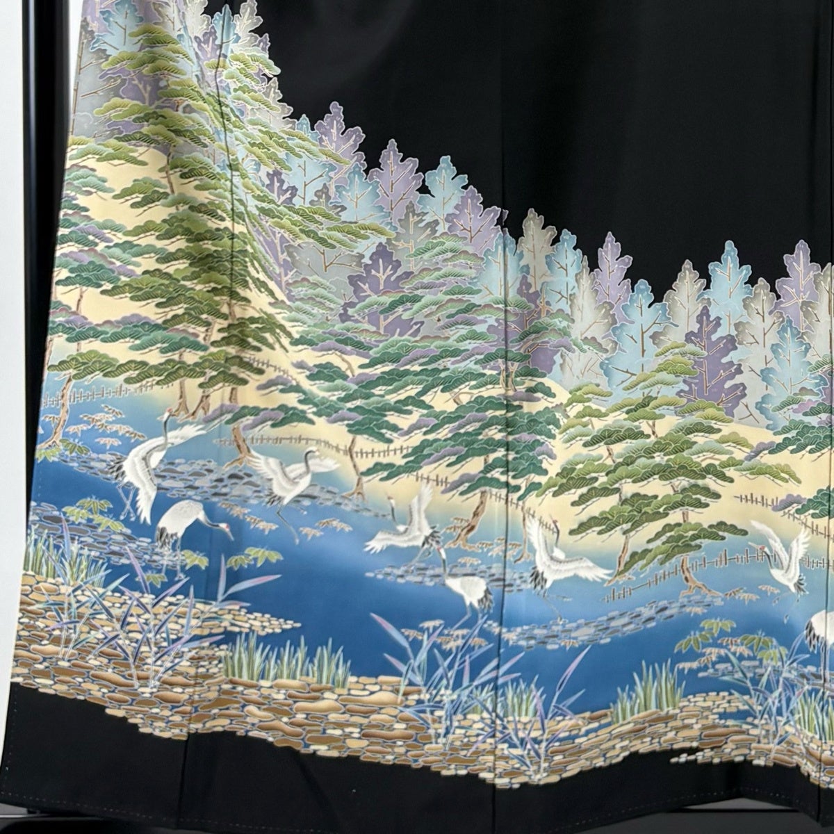 【美品】 黒留袖 身丈158.5cm 裄丈64.5cm 正絹 名品 【中古】 中古） 黒留袖 黒 フォーマル 鶴に松 袷 絹【身丈】160cm【裄丈】66.5cm