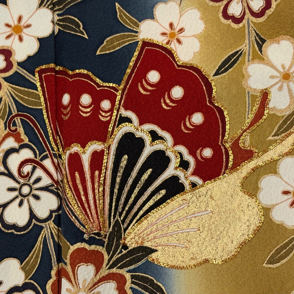 振袖 身丈160.5cm 裄丈64cm M 袷 蝶 桜 金糸 金彩 紺色 正絹 秀品
