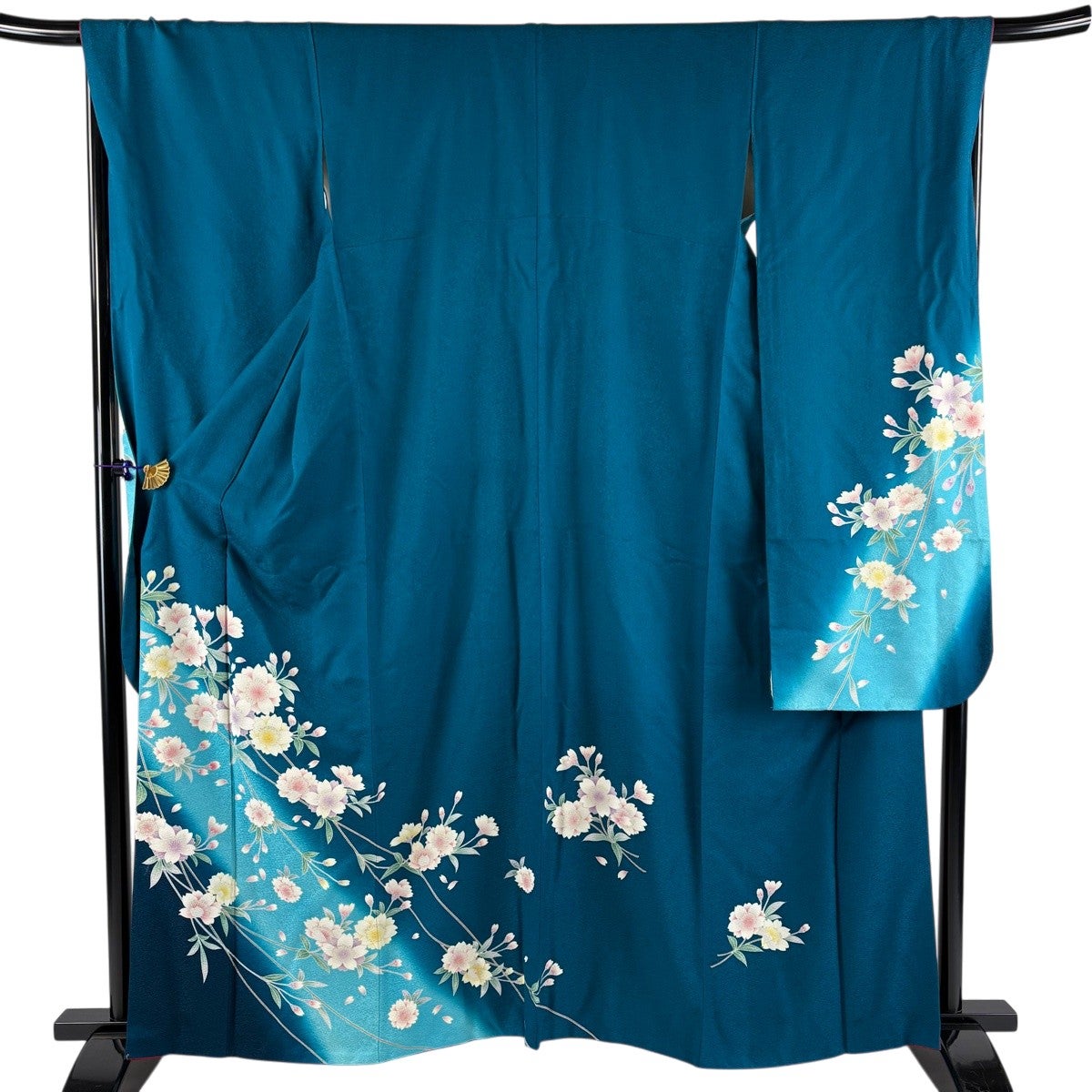 振袖 身丈161cm 裄丈67cm 正絹 逸品 【中古】 振袖 身丈161cm 裄丈65.5cm M 袷 蝶 草花 銀通し 金銀彩 赤 正絹 名品