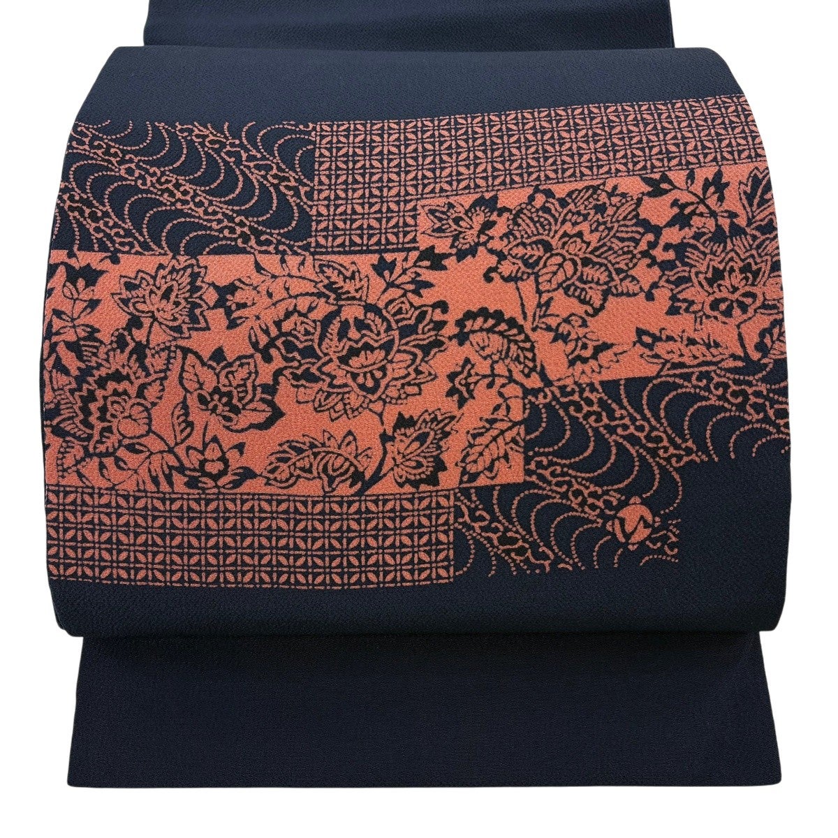 美品】 名古屋帯 秀品 松葉仕立て 八寸名古屋帯 紬地 縞 幾何学模様 焦 