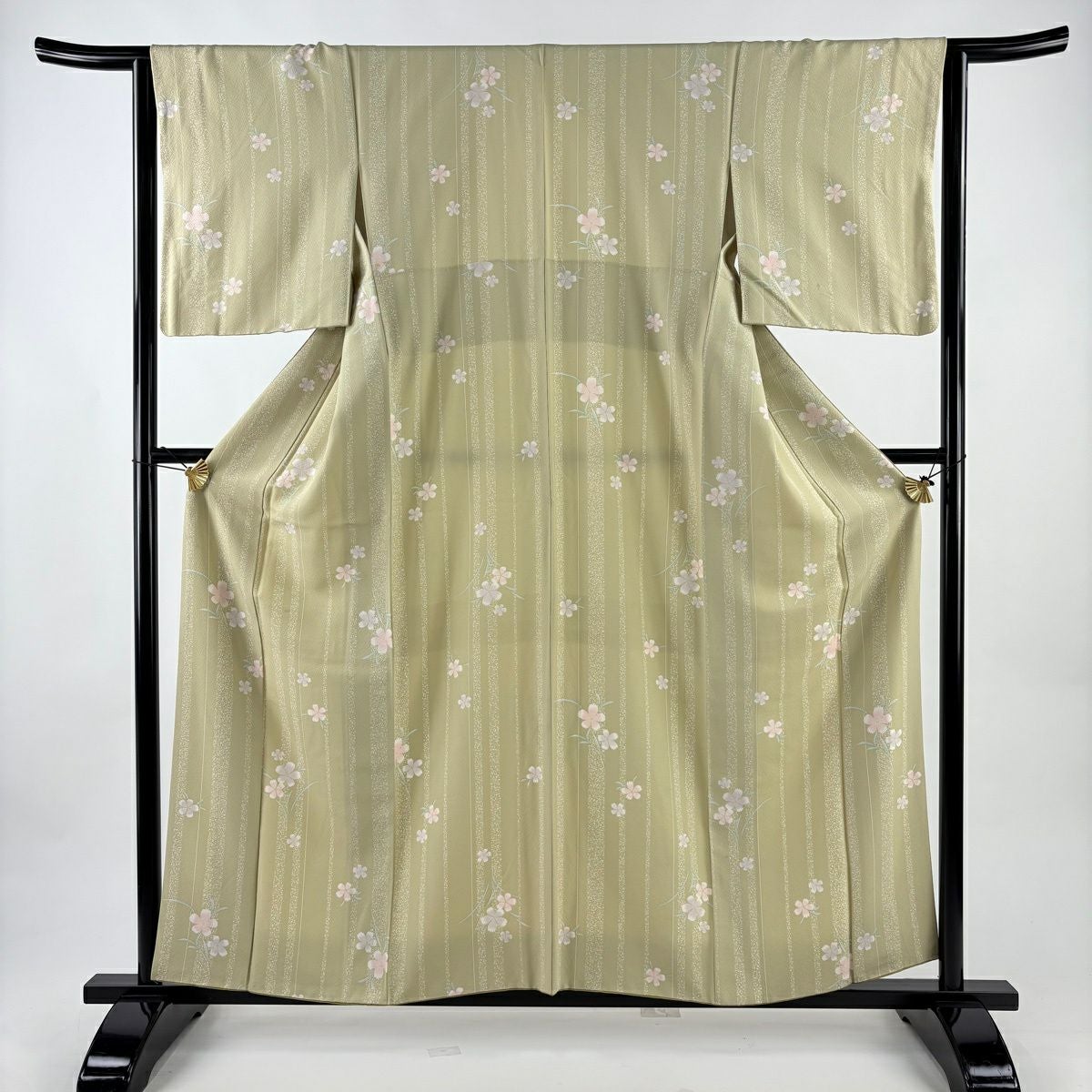 小紋 身丈155.5cm 裄丈63cm S 袷 霞 箔散らし ベージュ 正絹 秀品