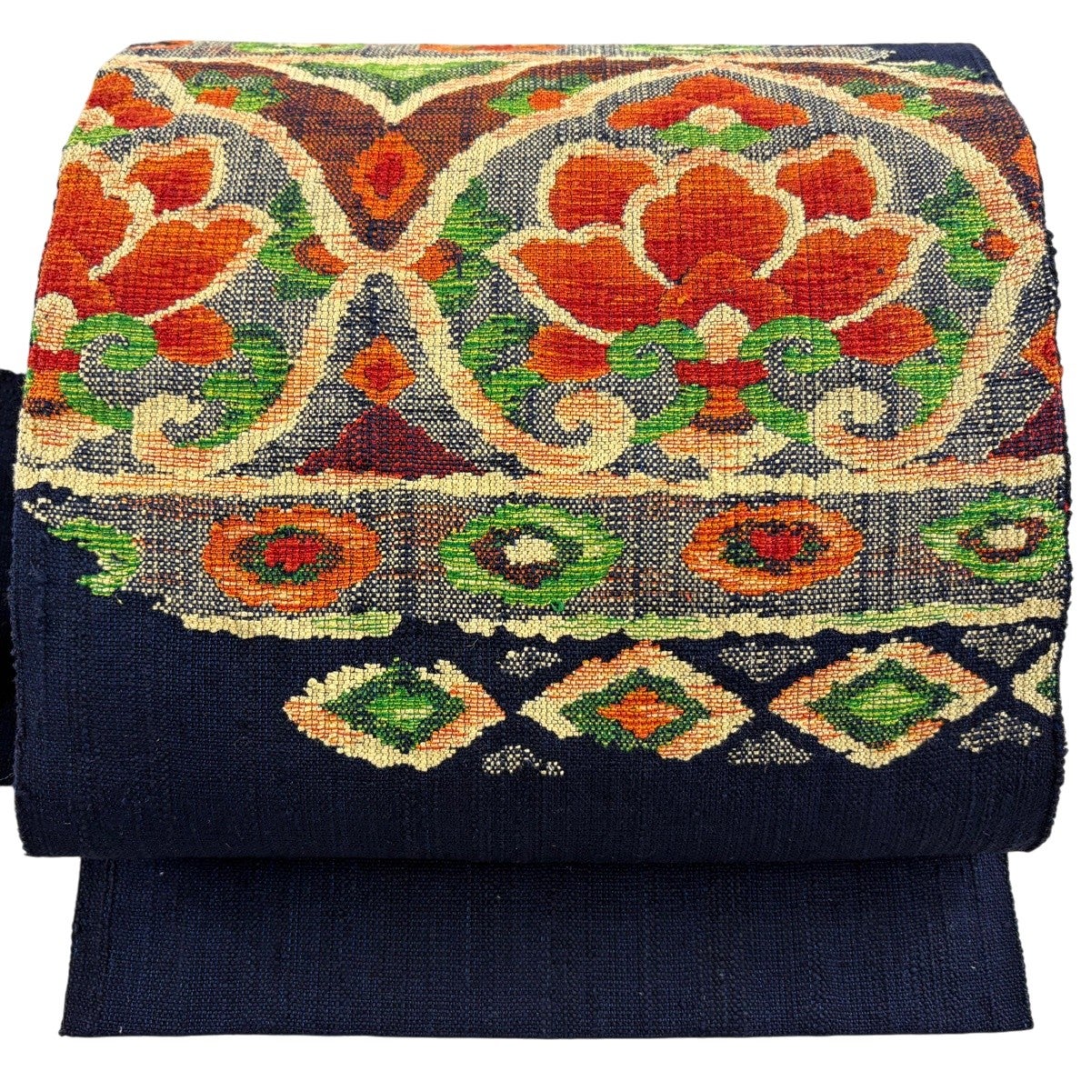 名古屋帯 名品 落款あり 山科春宣 草花 金彩 ベージュ 正絹｜中古
