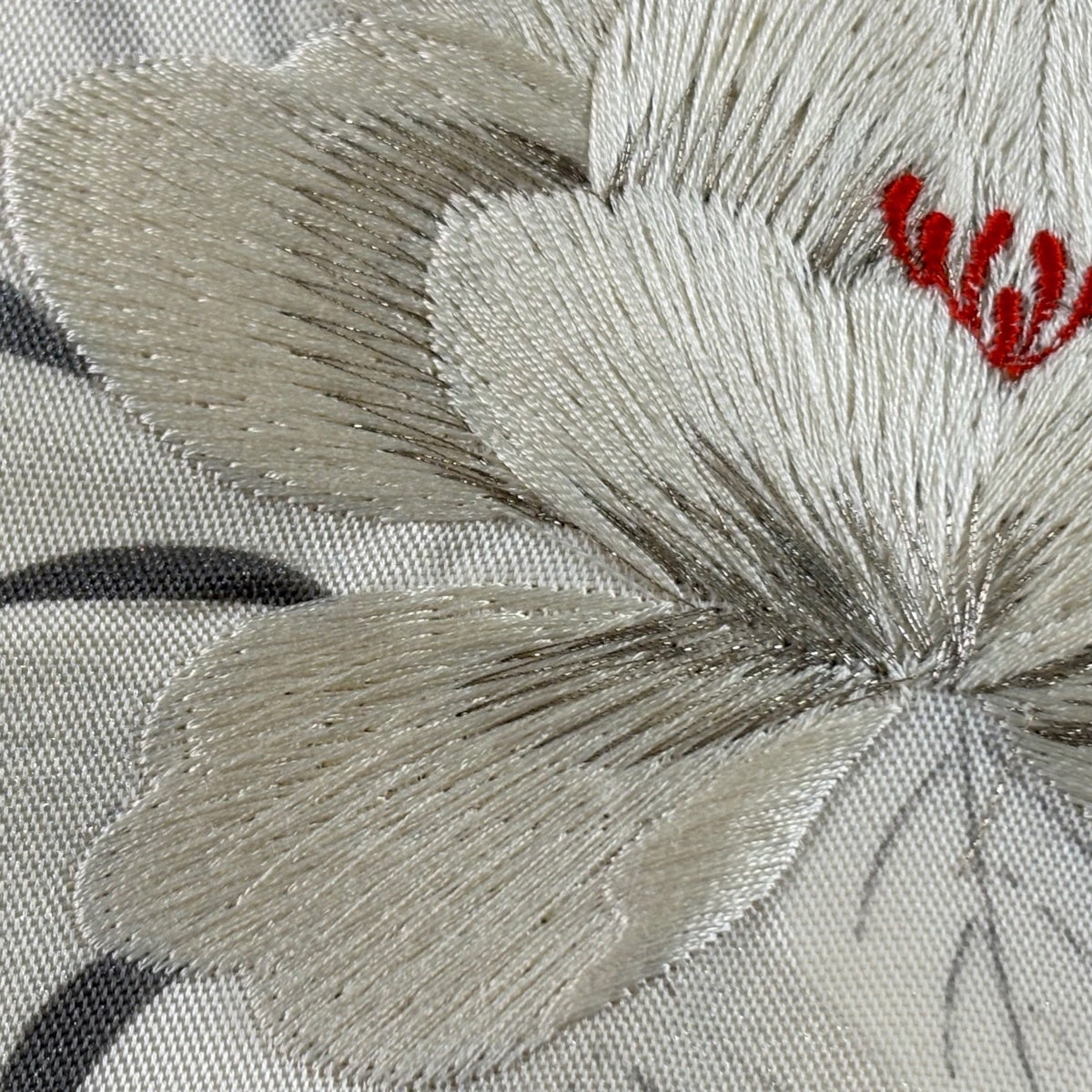 開き名古屋帯 優品 関西仕立て 草花 枝花 銀糸 刺繍 クリーム 正絹