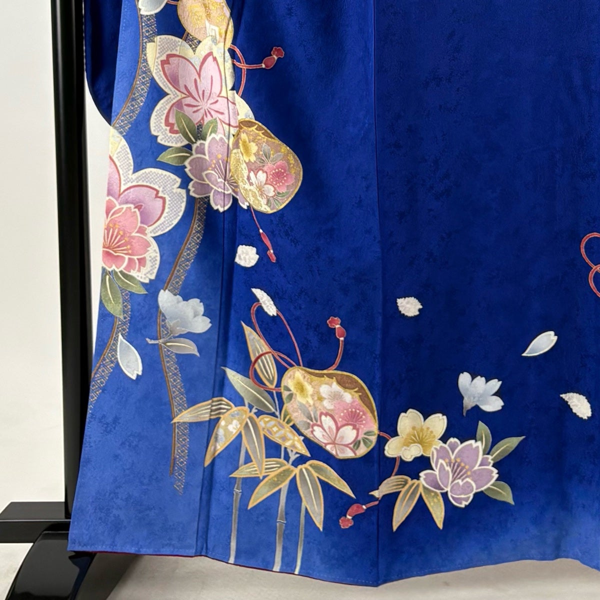 振袖 身丈161cm 裄丈68cm L 袷 貝合わせ 桜 箔 金彩 青 正絹 秀品