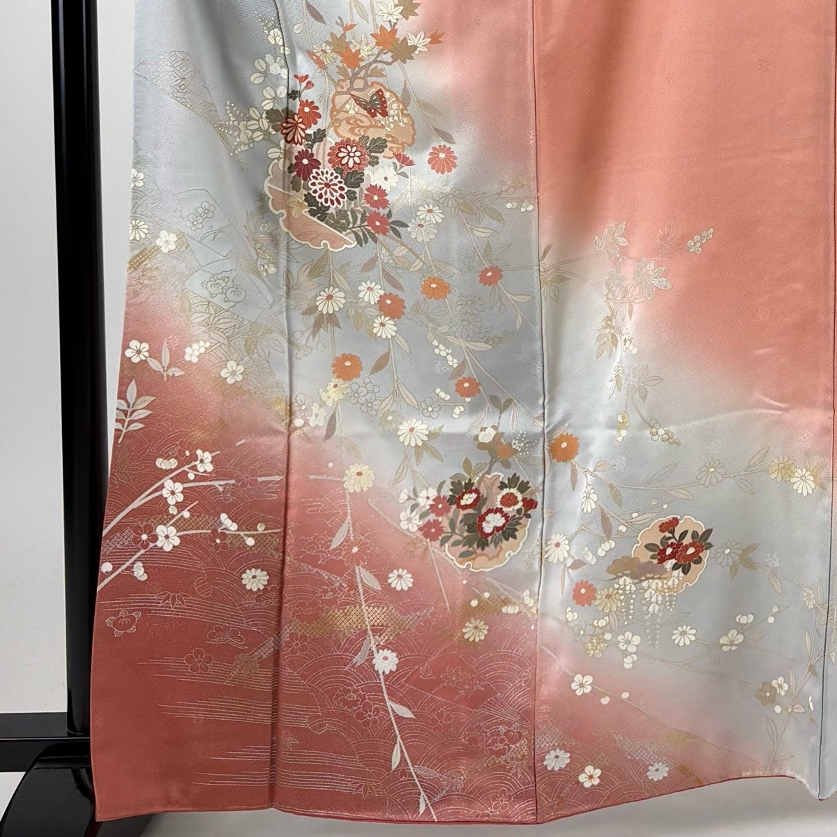 訪問着 身丈163.5cm 裄丈65cm M 袷 雪輪 草花 金銀彩 染め分け ピンク