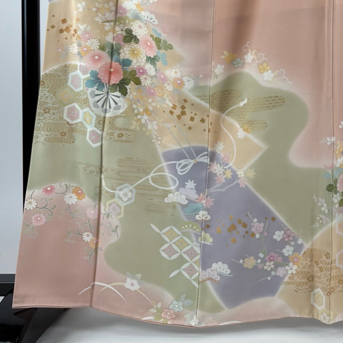 「縁」150ｃｍ～156ｃｍ ちりめん地 金彩染 小紋 正絹 Ｆ１５０ 縁」150cm～156cm ちりめん地 金彩染 小紋 正絹 F150の通販 by