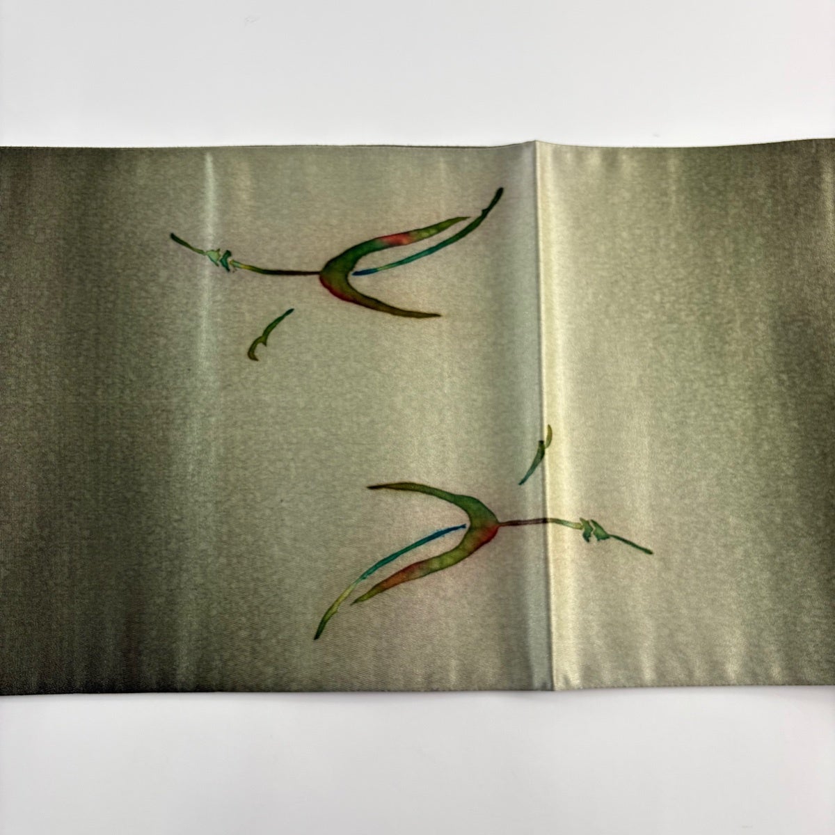 美品】 袋帯 秀品 幾何学 ぼかし 銀糸 緑 お太鼓柄 正絹｜中古・古着