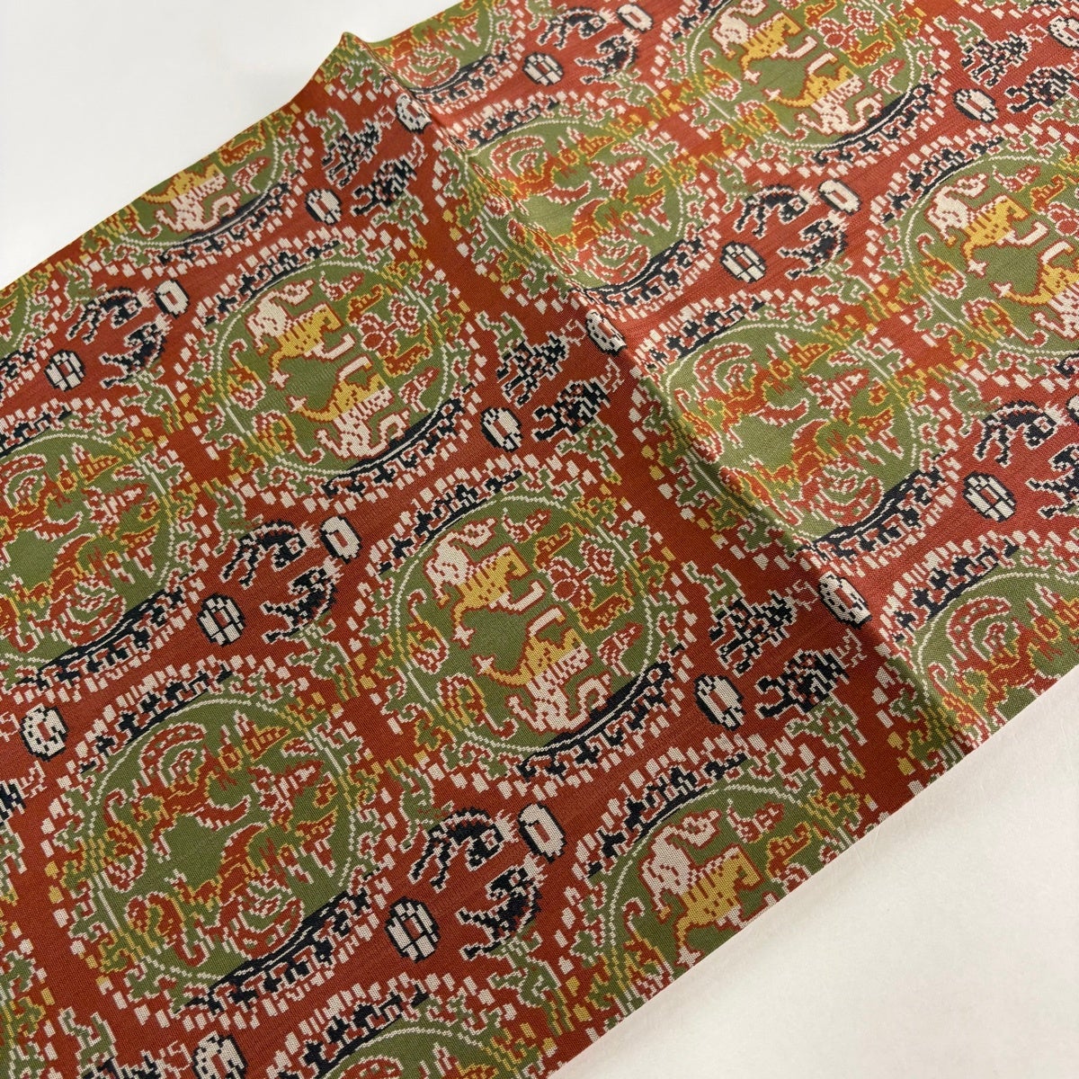 美品】 開き名古屋帯 名品 龍村美術織物 動物 華文 赤茶 正絹｜中古