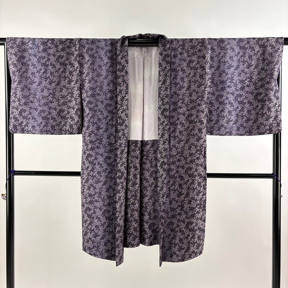 美品】 羽織 身丈103.5cm 裄丈69cm L 葉と実 紫 正絹 逸品｜中古・古着