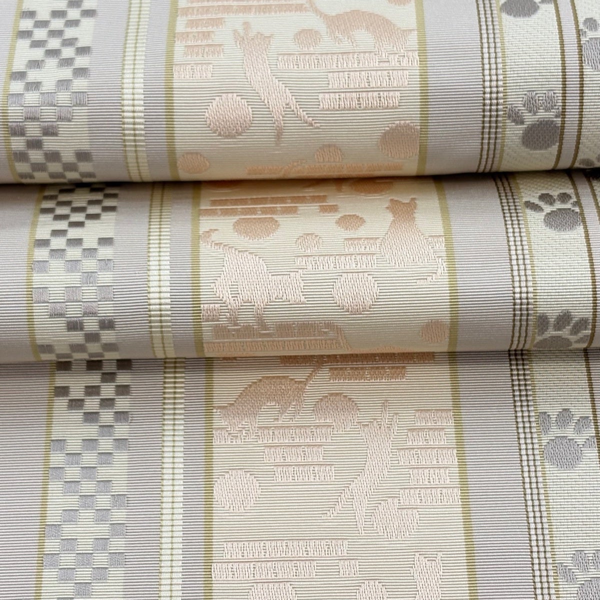 美品】 名古屋帯 逸品 証紙あり 博多織 松葉仕立て 八寸名古屋帯 縞 猫