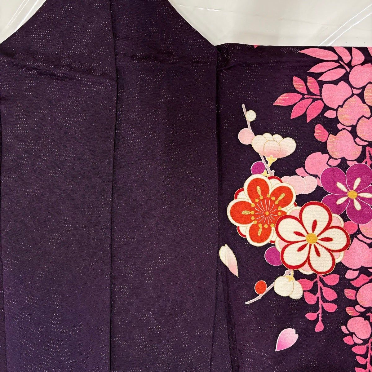 振袖 身丈174cm 裄丈72cm 正絹 名品 【中古】 美品】 振袖 身丈174cm 裄丈72cm L 袷 手鞠 桜 銀通し 金彩 濃紫 正絹