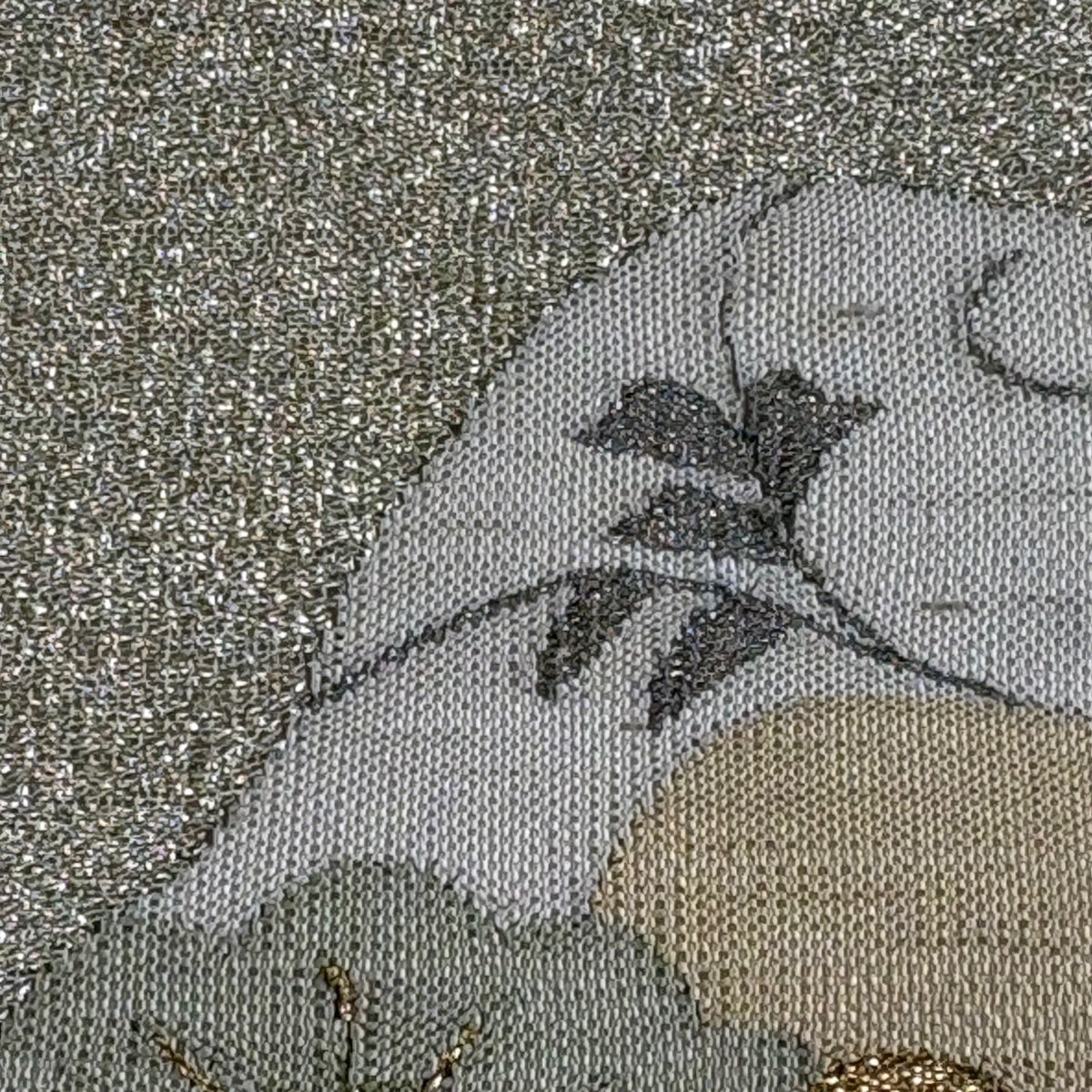 袋帯 逸品 花鳥 松 金銀糸 ベージュ お太鼓柄 正絹｜中古・古着