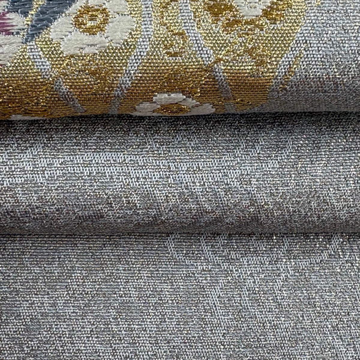 袋帯 金糸 グレー 菱 カジュアル 正絹 絹 帯 春 秋 冬 中古 kp2142 美品】 袋帯 逸品 じゅらく 落款あり 帝王紫 華文 向かい鳥 金糸 箔