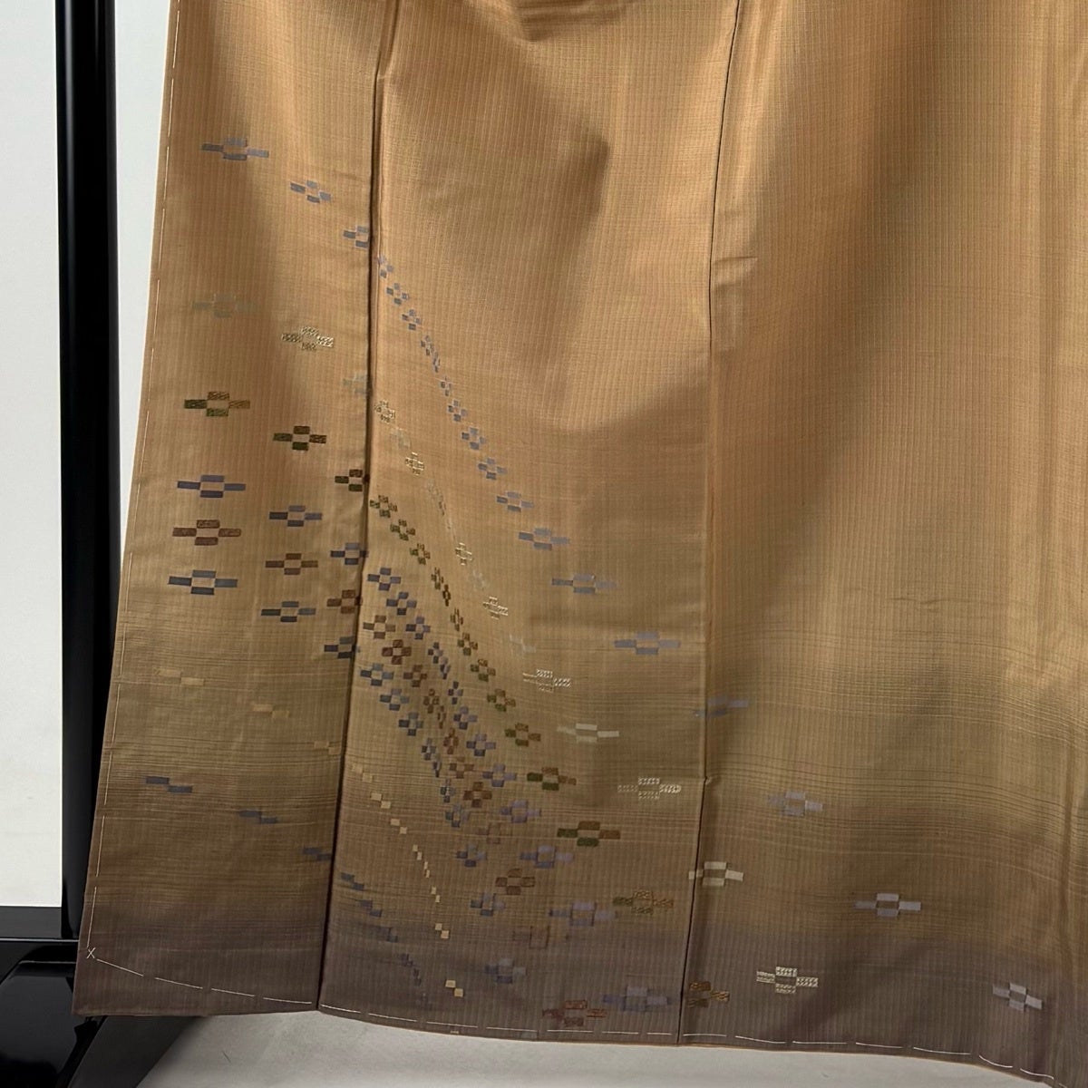 美品】 付下げ 身丈164cm 裄丈68cm L 袷 柿渋染 紬地 やまと 幾何学