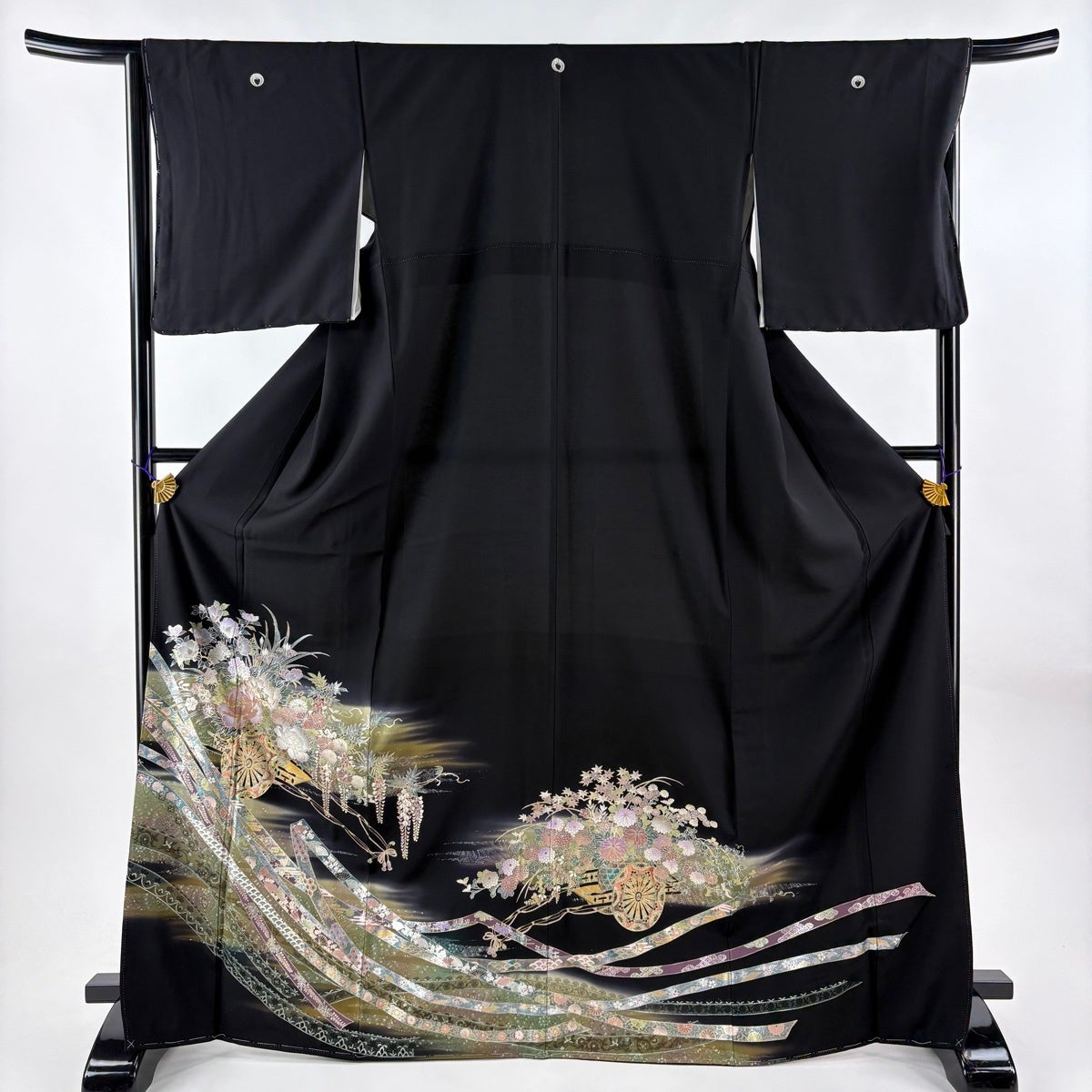 黒留袖 身丈169cm 裄丈66cm M 袷 袋帯フルセット 花車 蔓帯 螺鈿 金銀