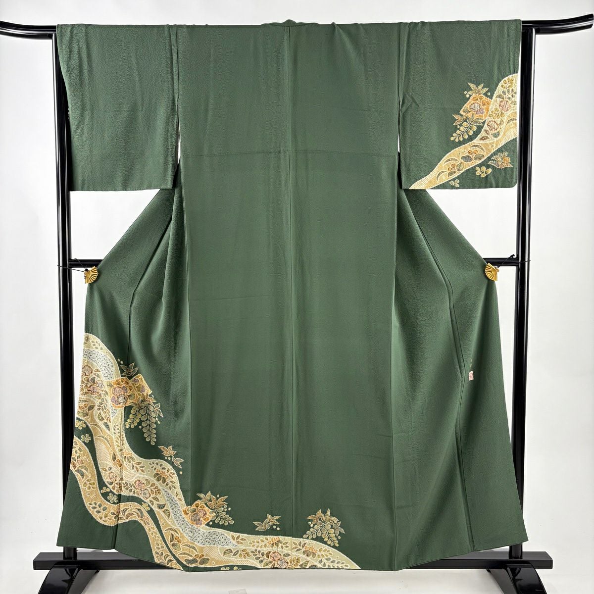 付下げ 身丈166.5cm 裄丈64cm 正絹 逸品 【中古】 付下げ 身丈157.5cm 裄丈64.5cm M 袷 翠山工房 やまと 落款あり 辻ヶ花