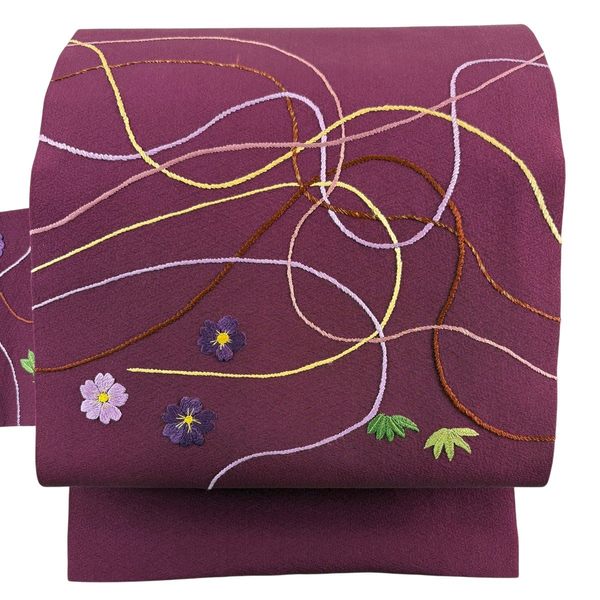 名古屋帯 優品 花 笹 刺繍 赤紫 正絹｜中古・古着・リサイクル着物通販
