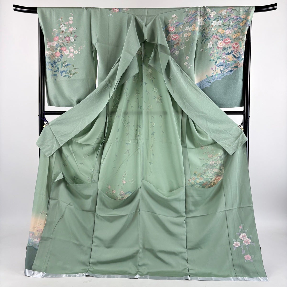 美品】 訪問着 身丈182cm 裄丈70cm 未仕立て 仮絵羽 草花 鴛鴦 金彩