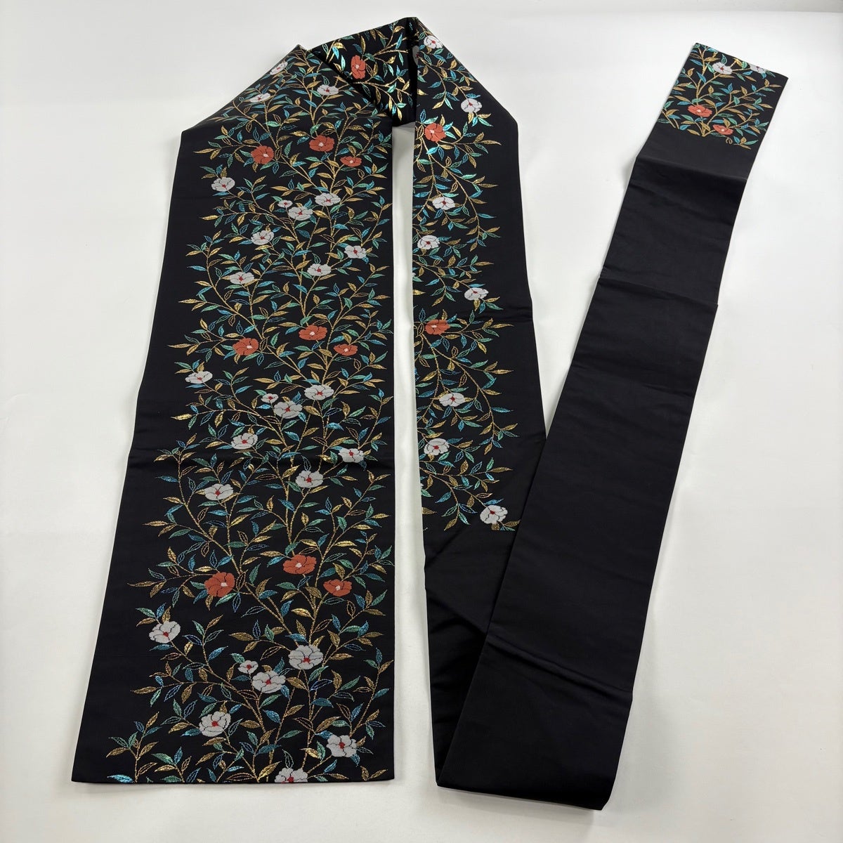 美品】 名古屋帯 秀品 草花 箔 黒 正絹｜中古・古着・リサイクル着物