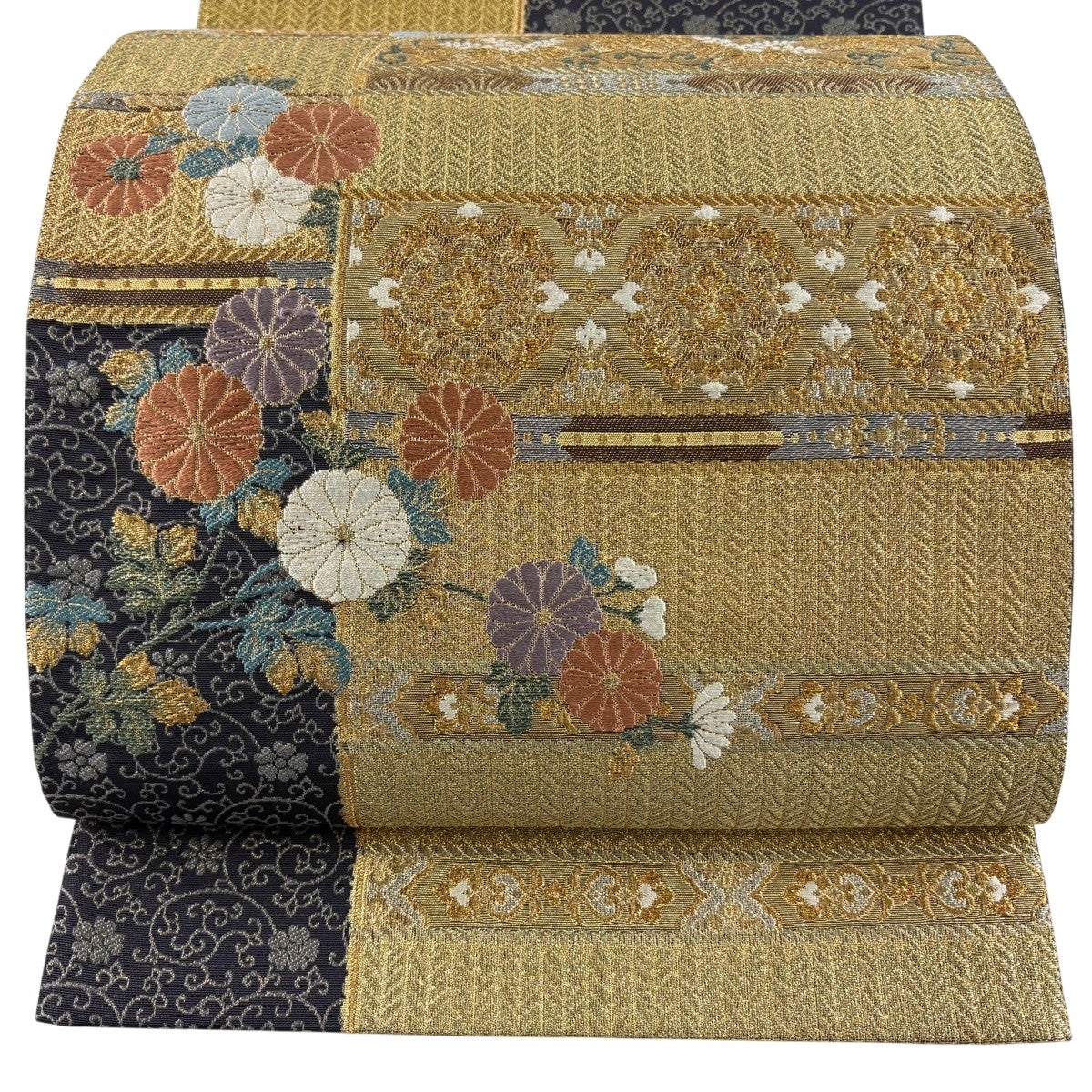 袋帯 秀品 華文 菊 金銀糸 刺繍 金色 お太鼓柄 正絹｜中古・古着