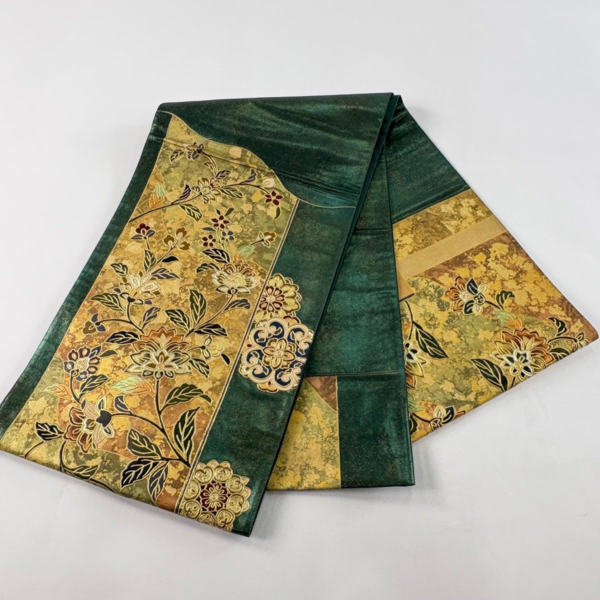 袋帯 秀品 草花 華文 金彩 緑 お太鼓柄 正絹｜中古・古着・リサイクル