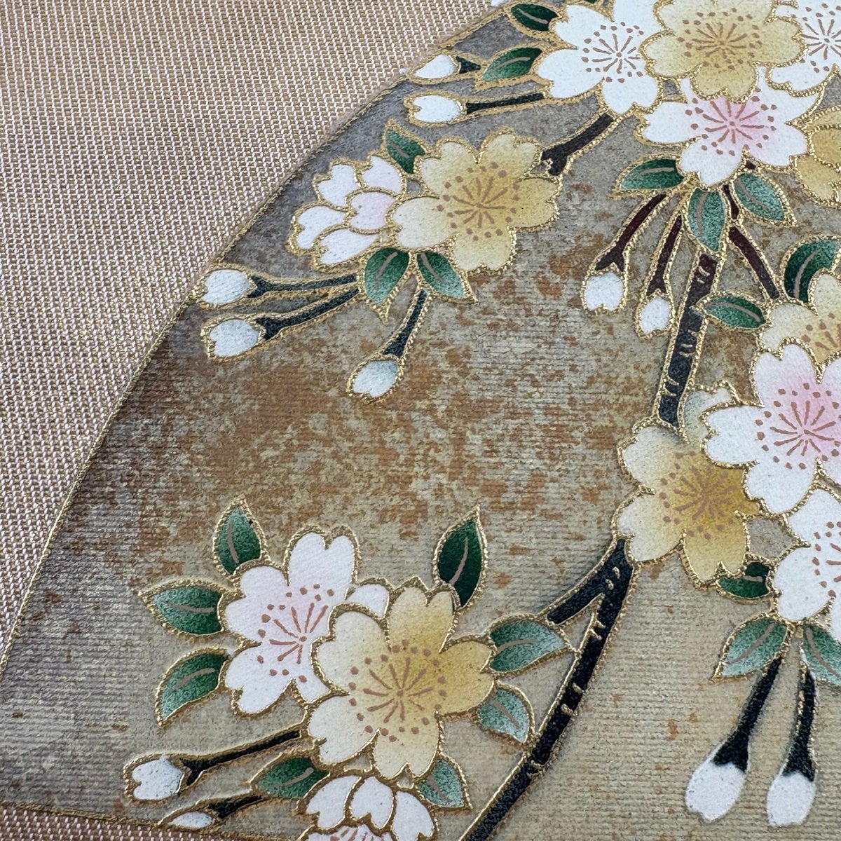 袋帯 秀品 扇面 草花 金彩 箔 金色 お太鼓柄 正絹｜中古・古着