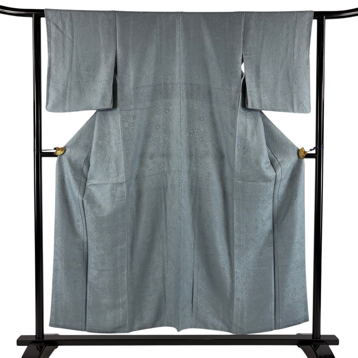 色無地 美品 秀品 154cm 66cm 正絹 【中古】 色無地 ｜ 中古着物・帯・和装小物 ｜ バイセル オンライン
