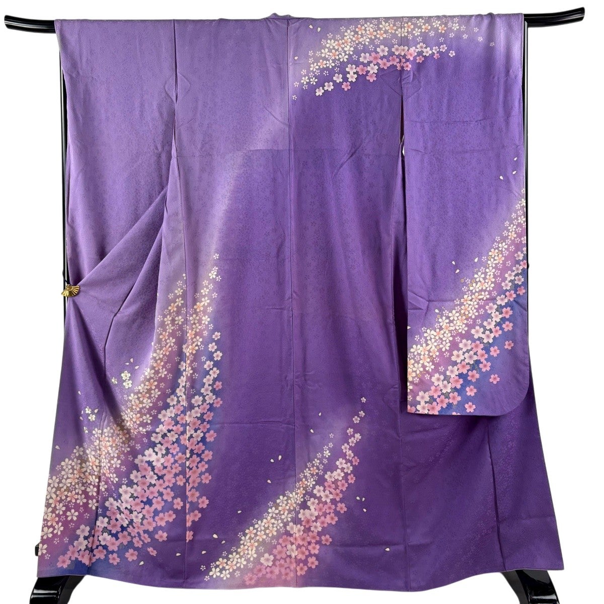 振袖 身丈165cm 裄丈68cm 正絹 秀品 【中古】 振袖 身丈165cm 裄丈66cm M 袷 花車 草花 金彩 刺繍 朱色 正絹 秀品