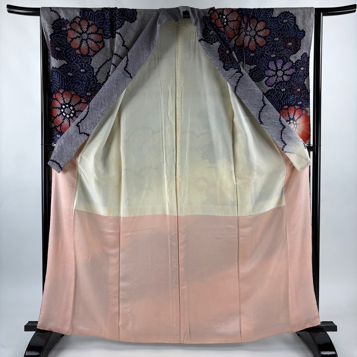 【美品】 振袖 身丈162cm 裄丈63.5cm 正絹 秀品 【中古】 美品】 振袖 身丈162cm 裄丈63.5cm 正絹 秀品 【中古】の通販 by