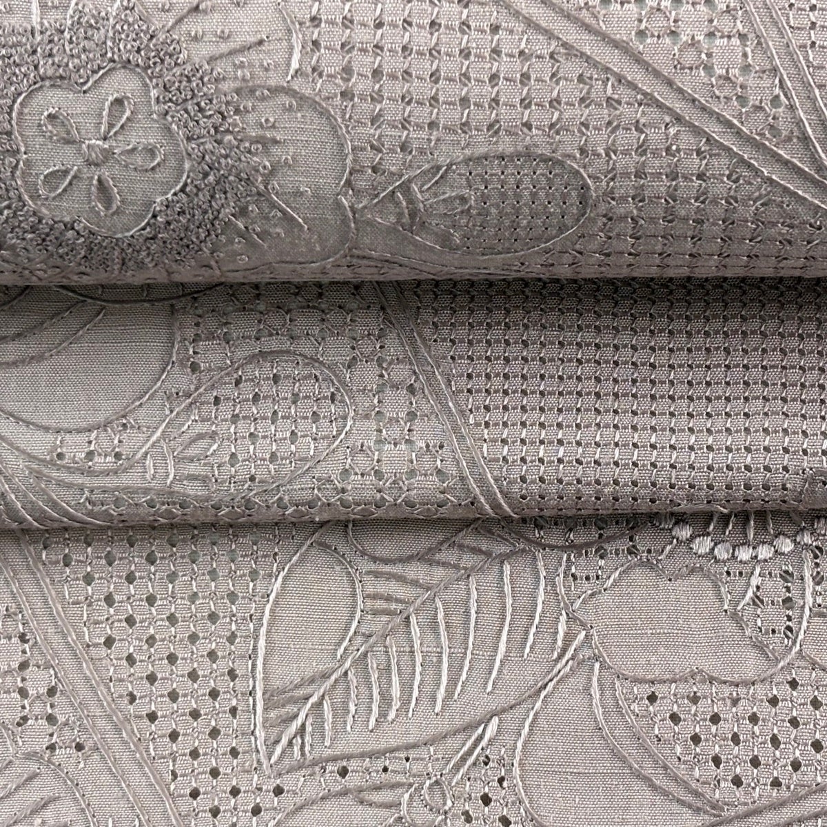 美品】 袋帯 逸品 紬地 草花 刺繍 灰紫 六通 正絹｜中古・古着