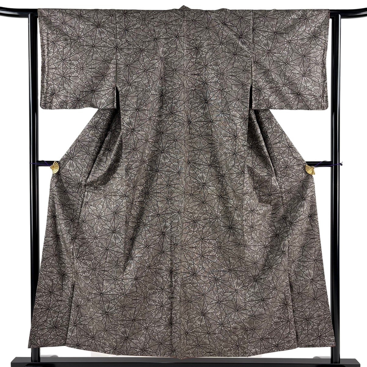 美品】 大島紬 身丈155cm 裄丈62cm S 袷 純泥染 証紙あり 麻の葉 花 焦