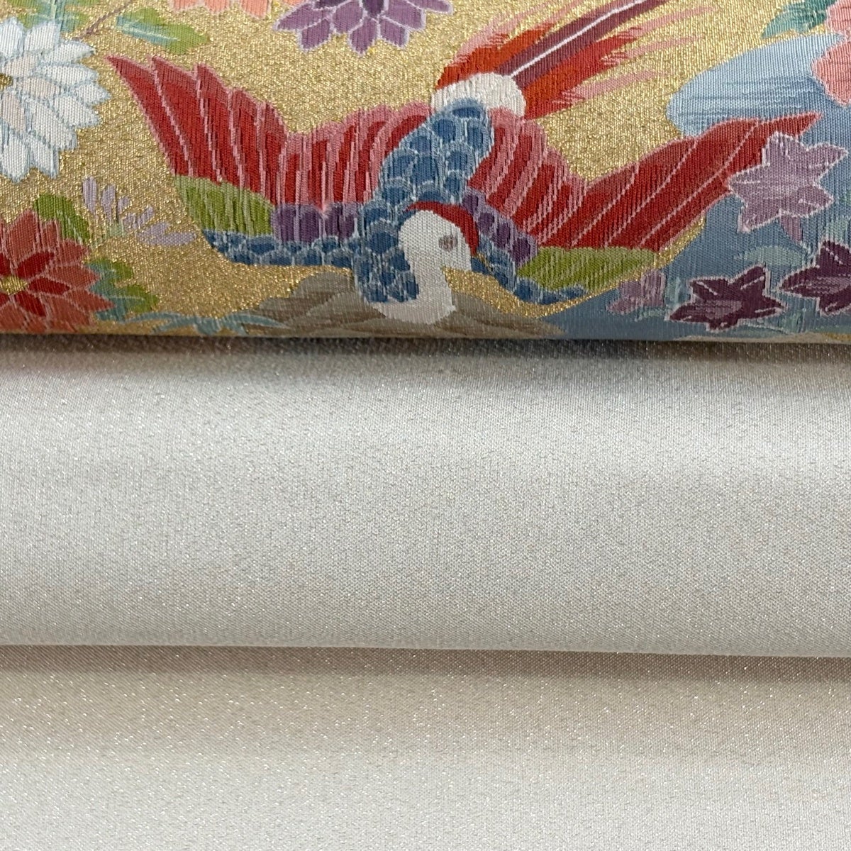 袋帯 逸品 関西仕立て 花鳥 雲文 金銀糸 クリーム お太鼓柄 正絹｜中古