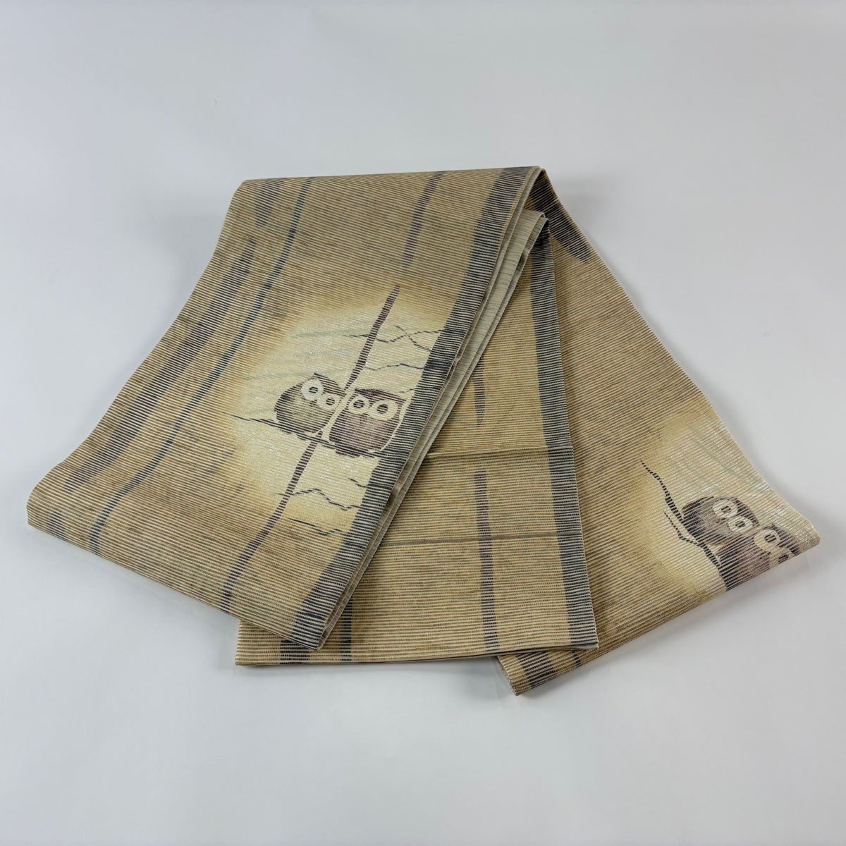 美品】 袋帯 逸品 手もみ引箔 やまと ミミズク 枝 金銀糸 箔 薄茶色 美品】 袋帯 逸品 手もみ引箔 やまと ミミズク 枝 金銀糸 箔 薄茶色