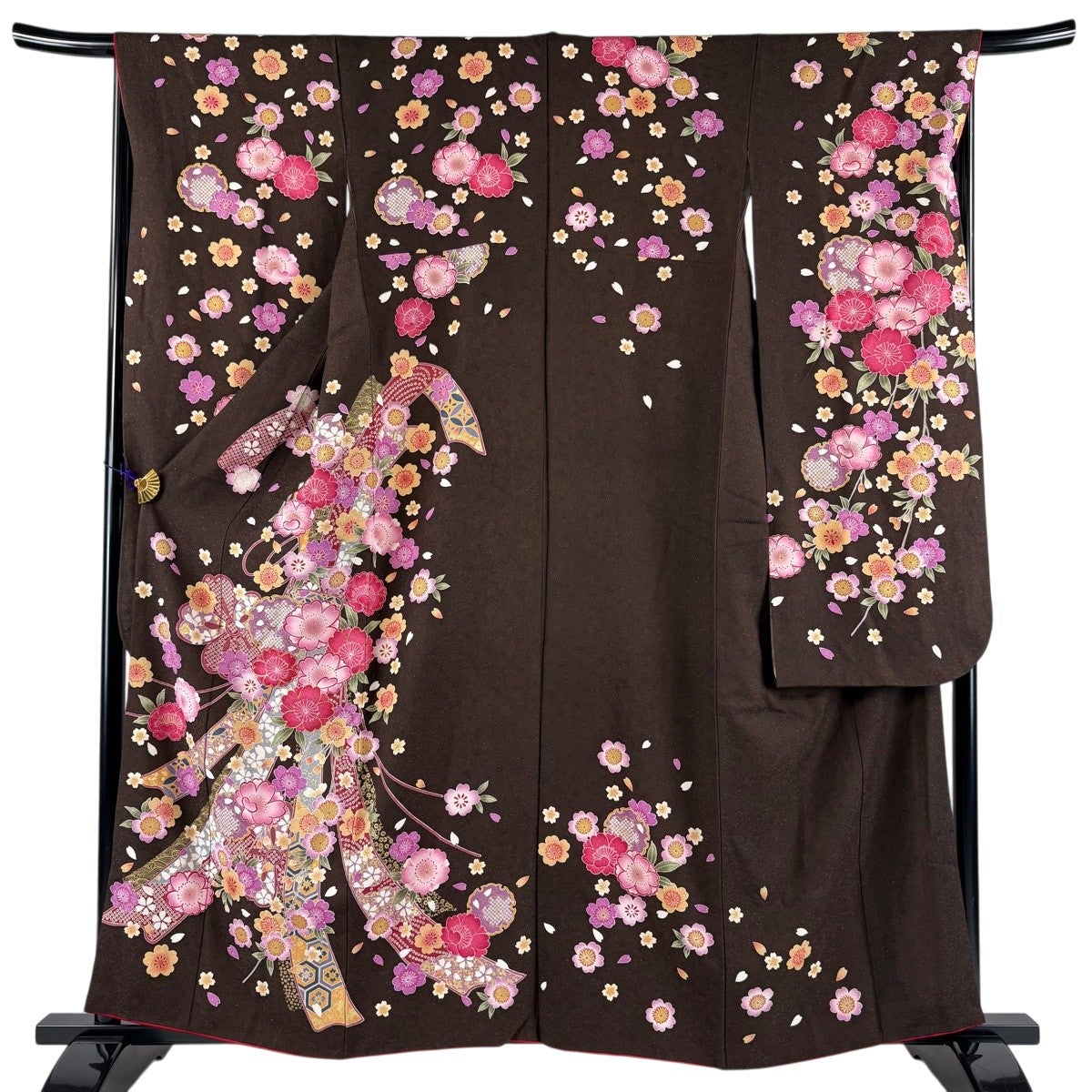 振袖 美品 逸品 身丈163cm 裄丈68cm 正絹 【中古】 振袖 身丈163cm 裄丈65cm M 袷 草花 流水 金通し 濃紫 正絹 名品｜中古