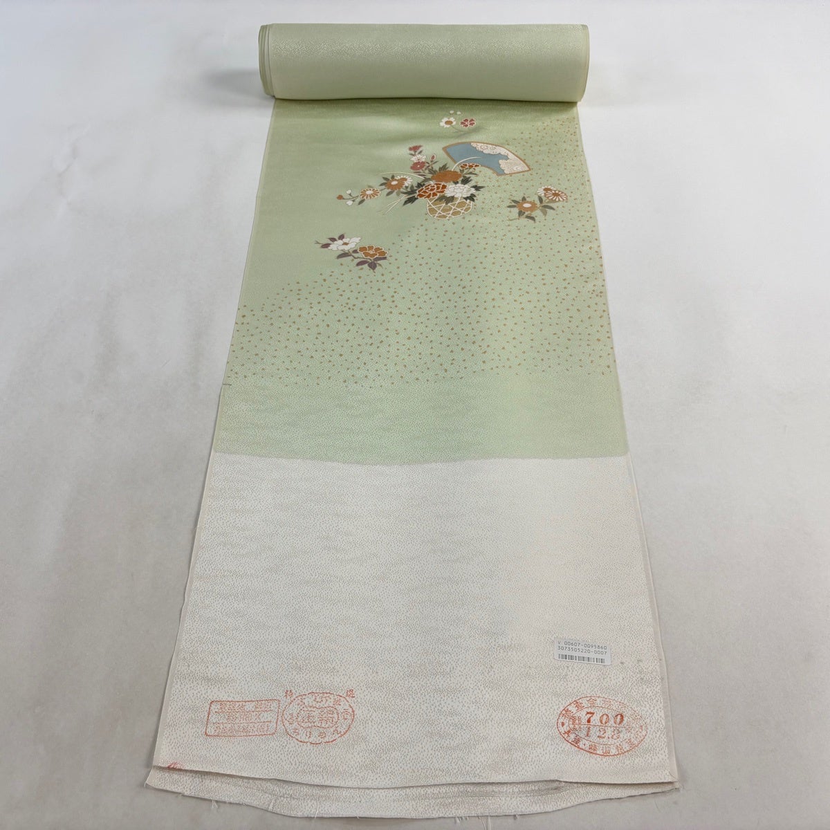 反物 秀品 付下げ 花籠 扇面 金彩 薄緑 正絹｜中古・古着・リサイクル