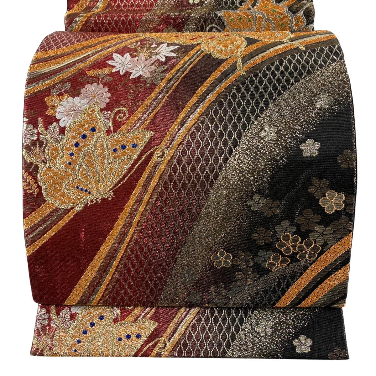 50%OFF 【美品】 袋帯 秀品 振袖向き 蝶 菊 金銀糸 箔 赤 六通 正絹