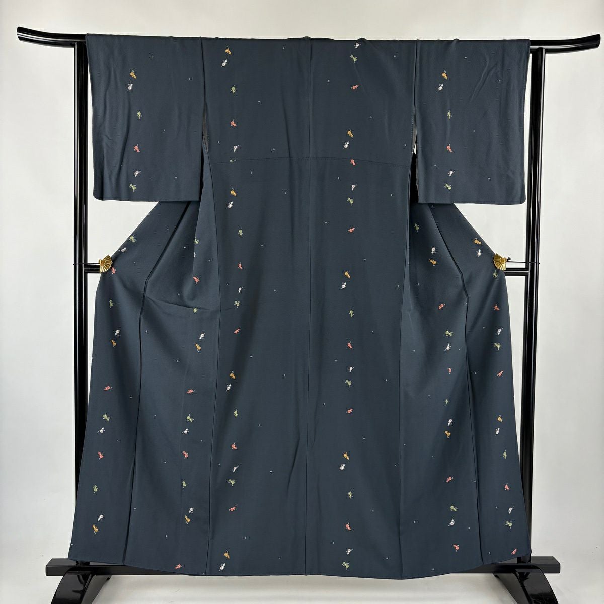 美品】 小紋 身丈159cm 裄丈66.5cm M 袷 幾何学 青紫 正絹 秀品｜中古