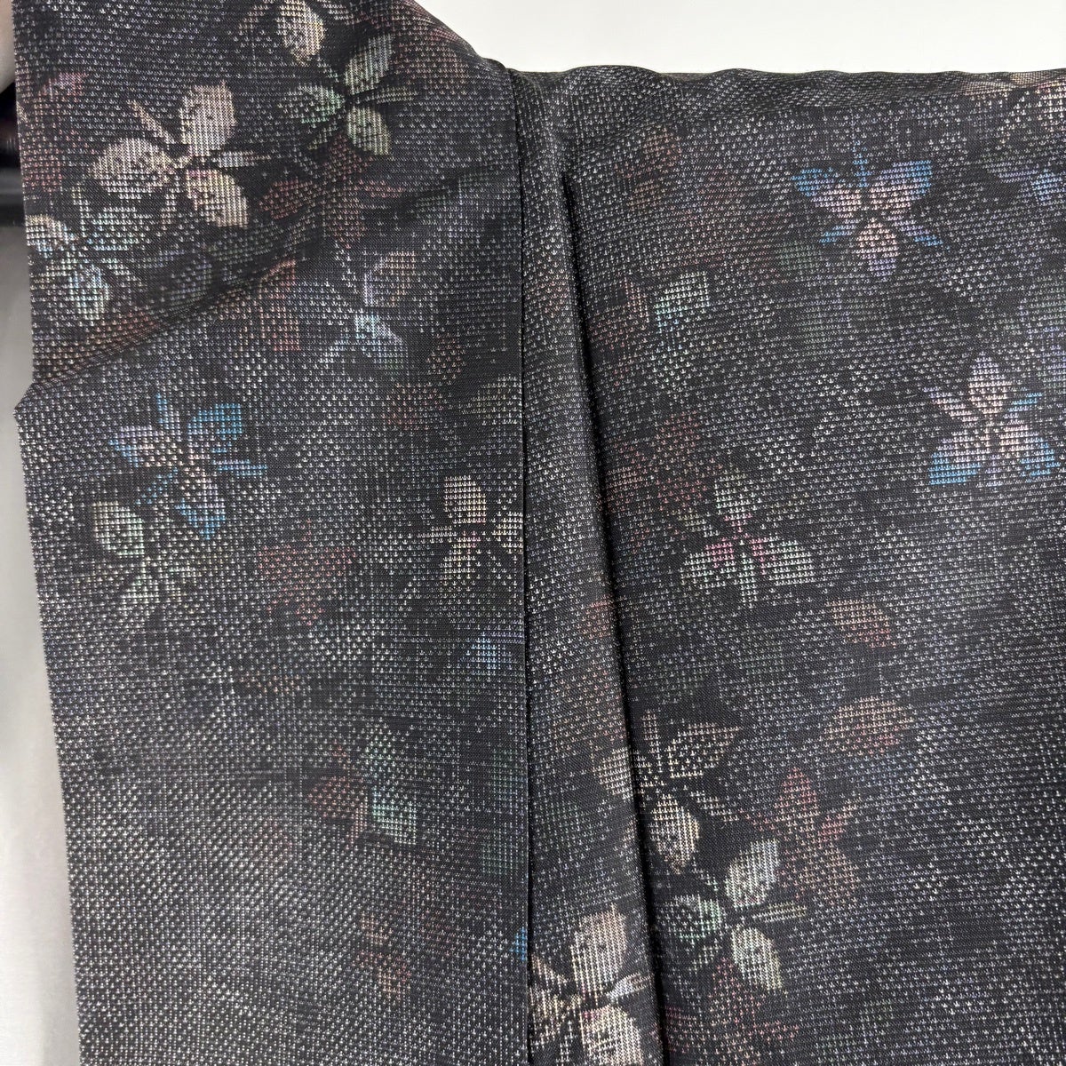 美品】 大島紬 身丈165cm 裄丈63.5cm S 袷 都喜ヱ門 泥染 証紙あり 花
