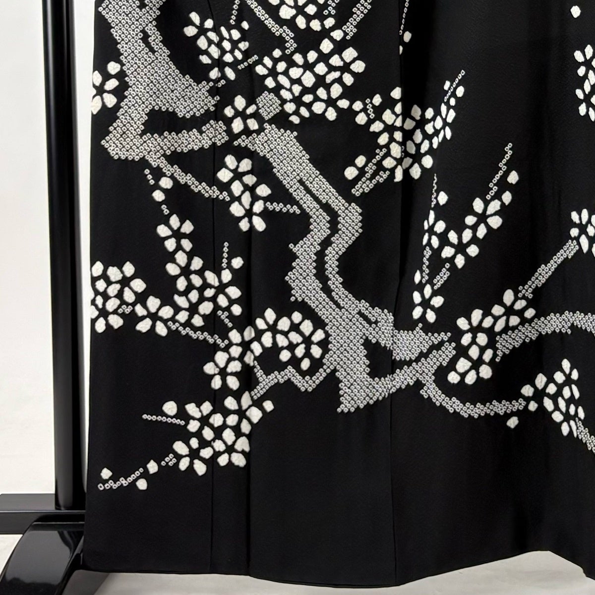 訪問着 身丈163cm 裄丈66cm M 袷 梅 絞り 黒 正絹 秀品|中古・古着 訪問着 身丈163cm 裄丈66cm M 袷 梅 絞り 黒 正絹 秀品|中古・古着